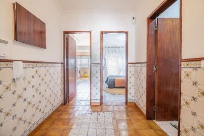 Apartamento T2 para Venda em Baixa da Banheira e Vale da Amoreira