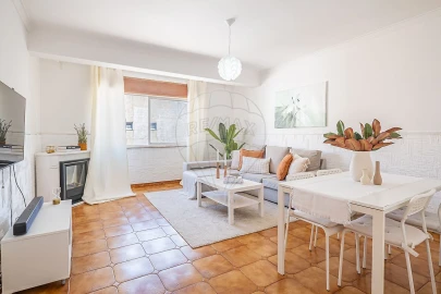 Apartamento T2 para Venda em Baixa da Banheira e Vale da Amoreira
