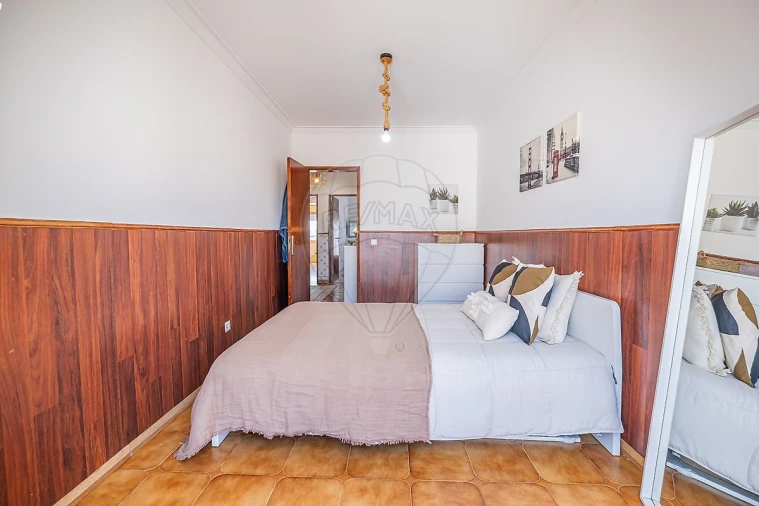 Apartamento T2 para Venda em Baixa da Banheira e Vale da Amoreira Foto 17
