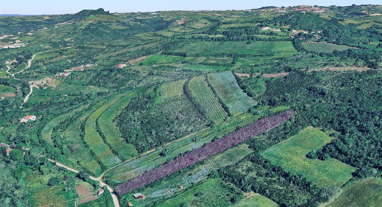 Terreno para Venda em Almargem do Bispo, Pêro Pinheiro e Montelavar Foto 3