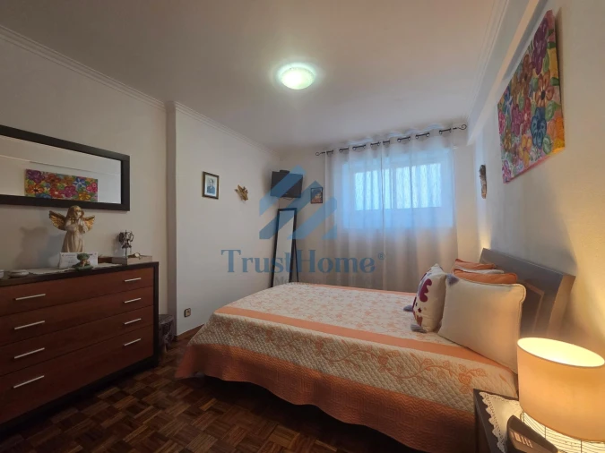 Apartamento T2 para Venda em Agualva e Mira-Sintra Foto 17