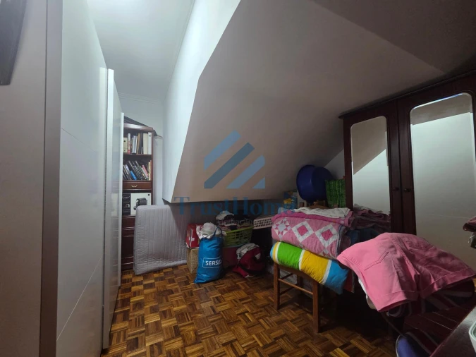 Apartamento T2 para Venda em Agualva e Mira-Sintra Foto 19