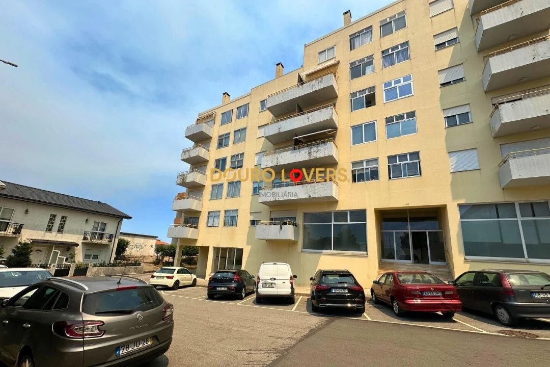 Apartamento T3 para Venda em Penafiel Foto 1