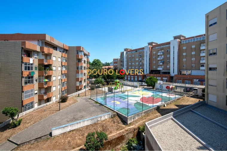 Apartamento T3 para Venda em Penafiel Foto 16
