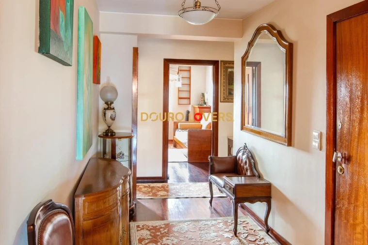 Apartamento T3 para Venda em Penafiel Foto 2