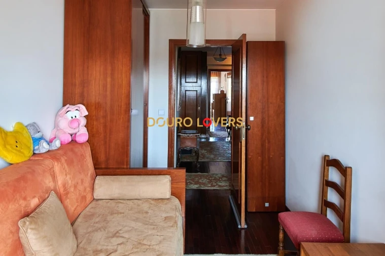 Apartamento T3 para Venda em Penafiel Foto 8