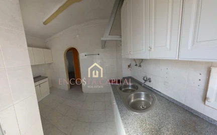 Apartamento T2 para Venda em Loures