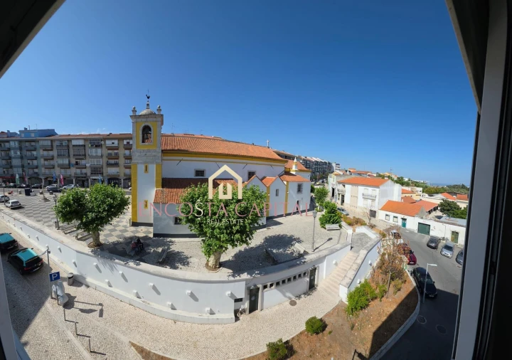 Apartamento T2 para Venda em Loures Foto 24