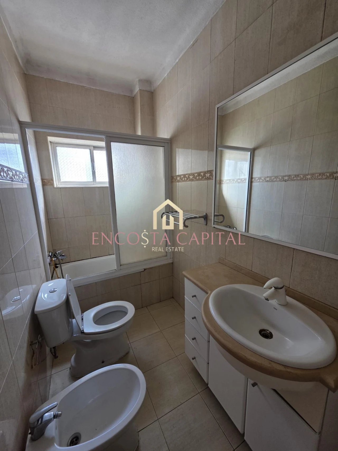 Apartamento T2 para Venda em Loures Foto 14
