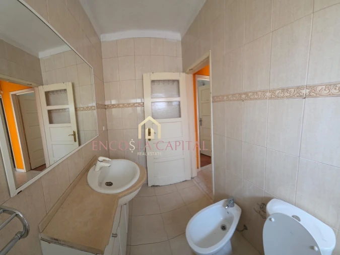 Apartamento T2 para Venda em Loures Foto 13