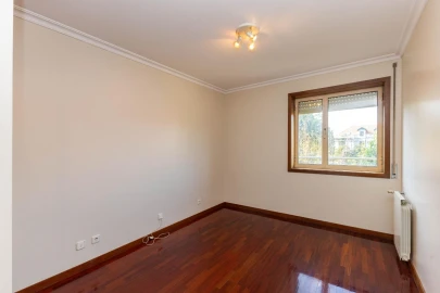 Apartamento T3 para Venda em Lordelo do Ouro e Massarelos