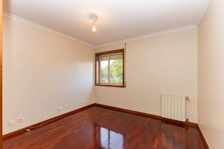 Apartamento T3 para Venda em Lordelo do Ouro e Massarelos Foto 30