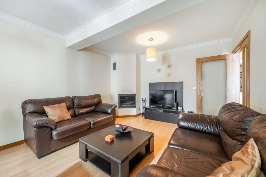 Apartamento T3 para Venda em Braga (Maximinos, Sé e Cividade) Foto 3