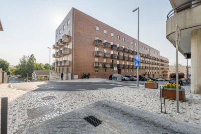 Apartamento T3 para Venda em Braga (Maximinos, Sé e Cividade)