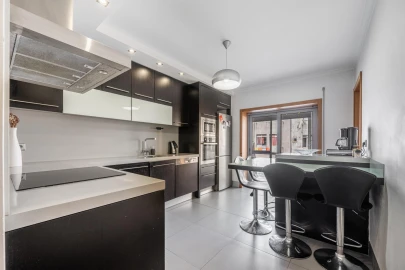 Apartamento T3 para Venda em Braga (Maximinos, Sé e Cividade)