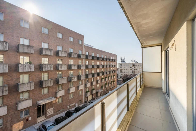 Apartamento T3 para Venda em Braga (Maximinos, Sé e Cividade) Foto 9
