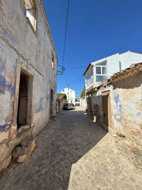 Moradia T2 para Venda em Querença, Tôr e Benafim