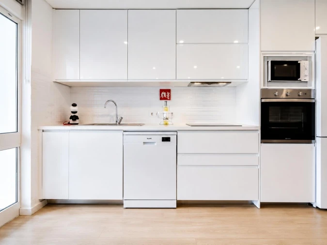 Apartamento T2 para Venda em Quarteira Foto 6