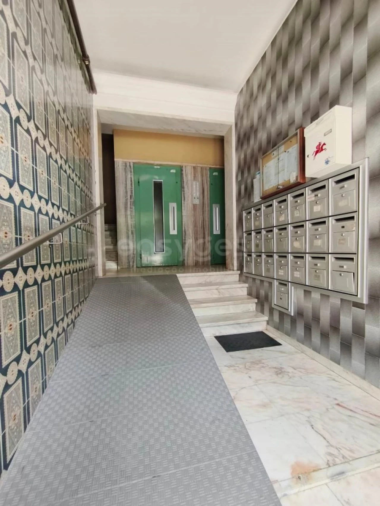 Apartamento T2 para Venda em Seixal, Arrentela e Aldeia de Paio Pires Foto 9