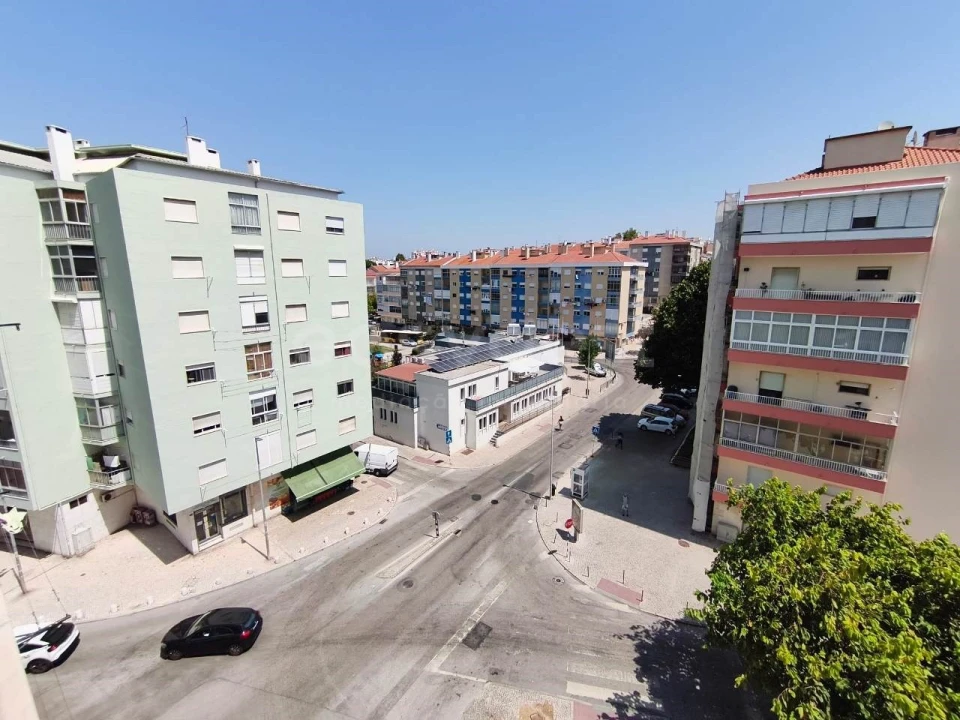 Apartamento T2 para Venda em Seixal, Arrentela e Aldeia de Paio Pires Foto 11