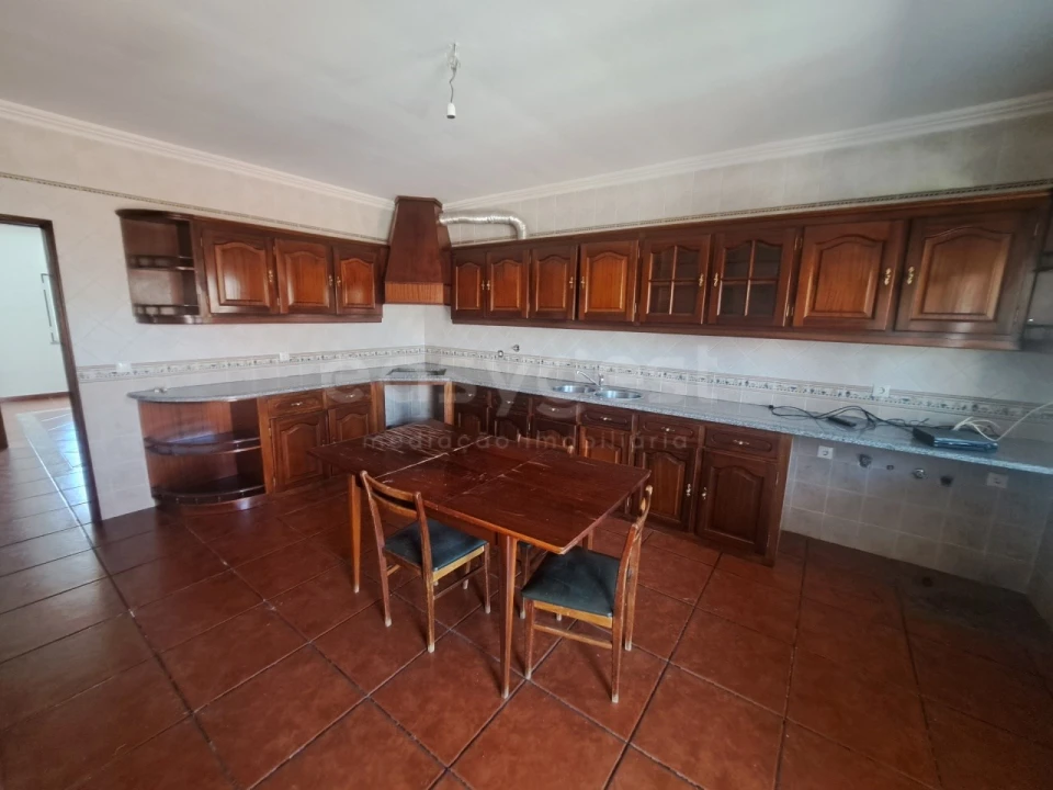 Moradia T5 para Venda em São Bartolomeu do Outeiro e Oriola Foto 9