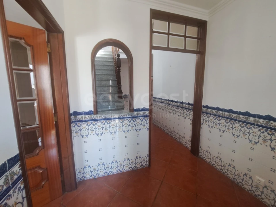 Moradia T5 para Venda em São Bartolomeu do Outeiro e Oriola Foto 13