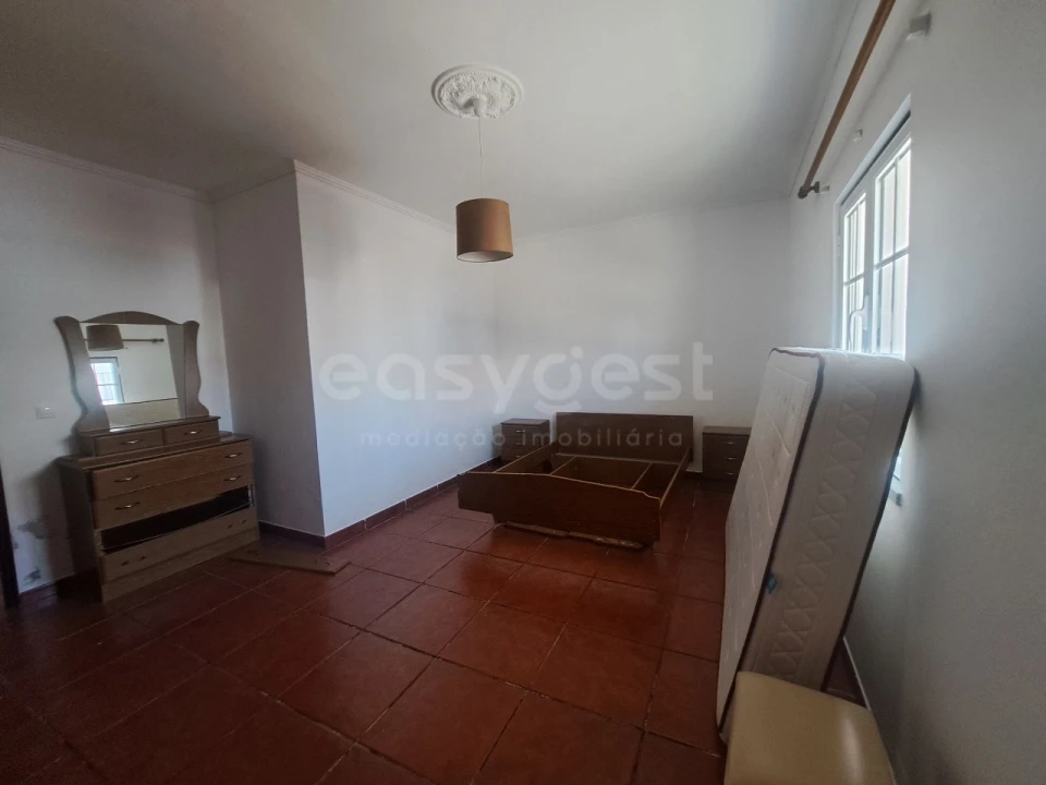Moradia T5 para Venda em São Bartolomeu do Outeiro e Oriola Foto 15