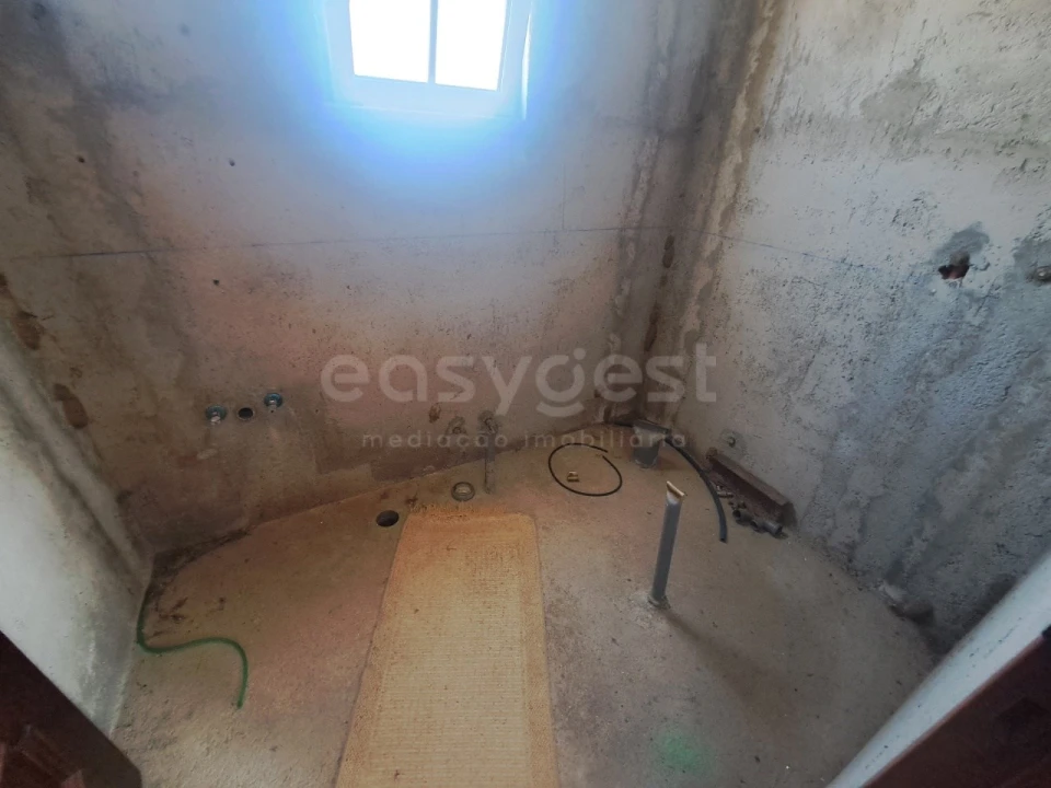 Moradia T5 para Venda em São Bartolomeu do Outeiro e Oriola Foto 25