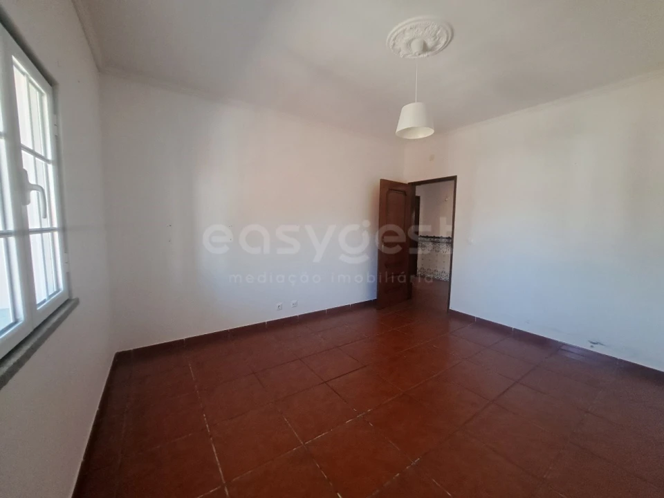 Moradia T5 para Venda em São Bartolomeu do Outeiro e Oriola Foto 27