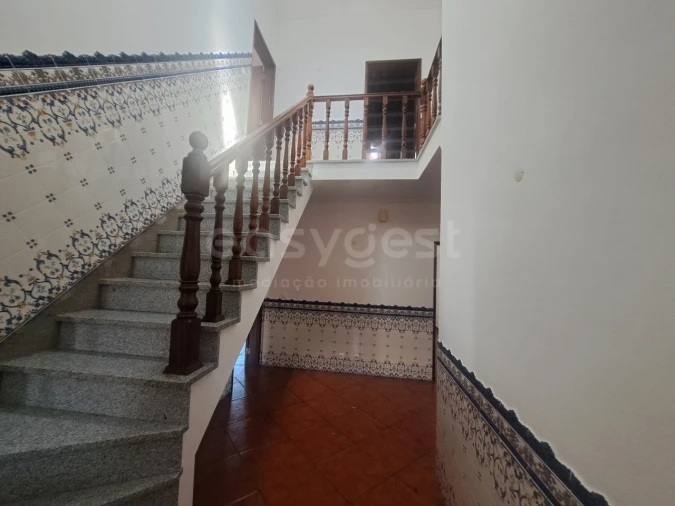 Moradia T5 para Venda em São Bartolomeu do Outeiro e Oriola Foto 14