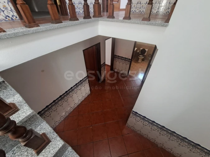 Moradia T5 para Venda em São Bartolomeu do Outeiro e Oriola Foto 35