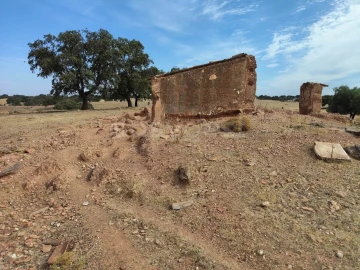 Moradia para Venda em Serpa (Salvador e Santa Maria)