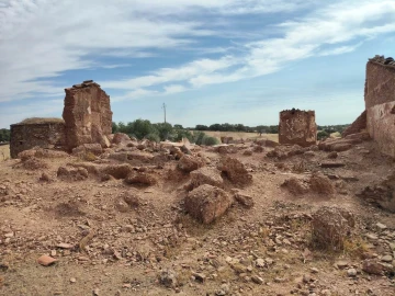 Moradia para Venda em Serpa (Salvador e Santa Maria)
