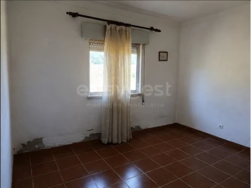 Moradia T2 para Venda em Orjais