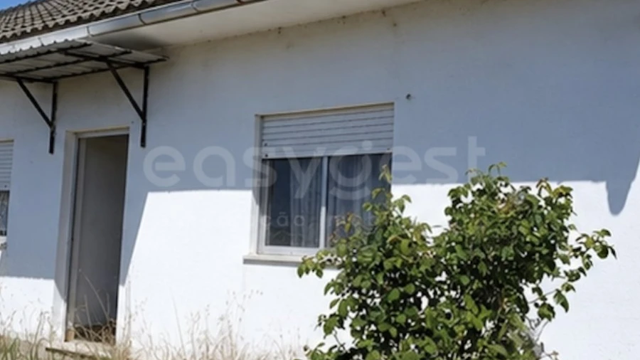 Moradia T2 para Venda em Orjais