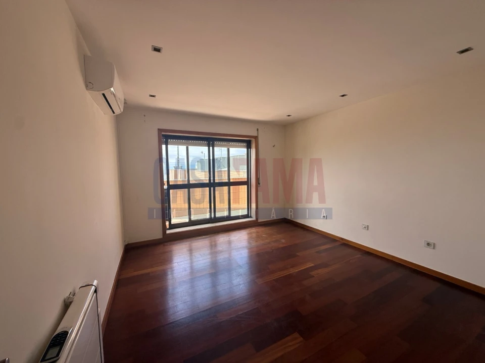 Apartamento T3 para Venda em Póvoa de Varzim, Beiriz e Argivai Foto 14