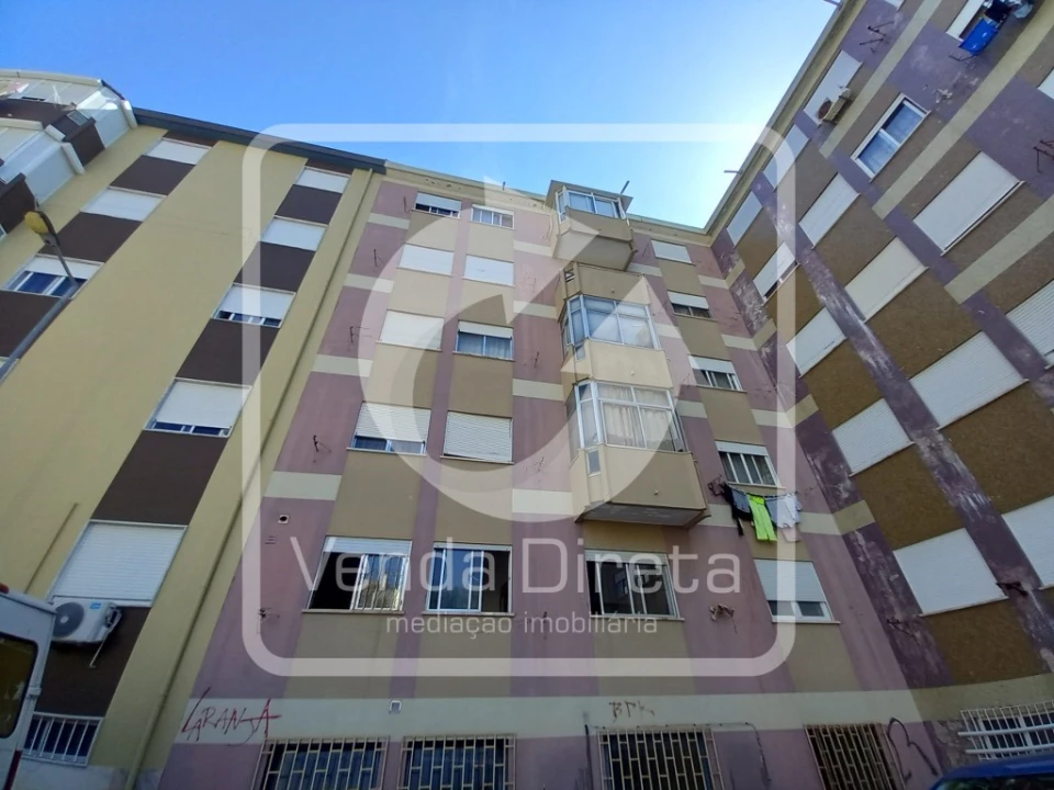 Apartamento T2 para Venda em Almada, Cova da Piedade, Pragal e Cacilhas Foto 4
