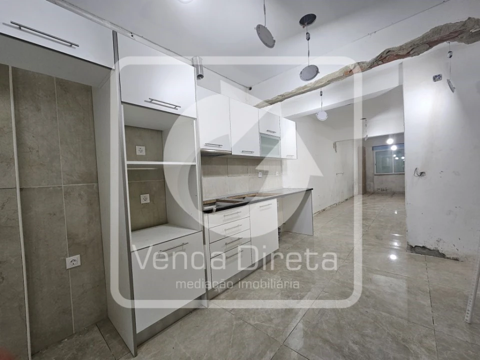Apartamento T2 para Venda em Almada, Cova da Piedade, Pragal e Cacilhas Foto 15