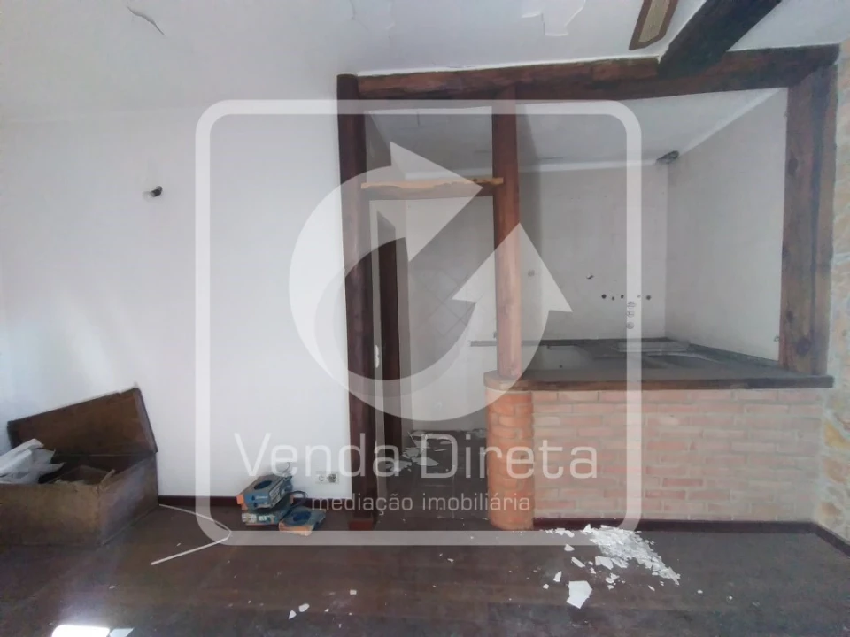 Moradia T1 para Venda em Seixal, Arrentela e Aldeia de Paio Pires Foto 10