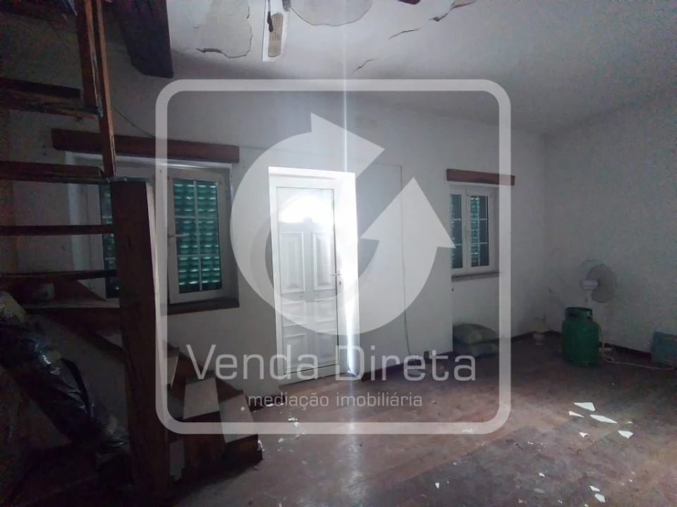 Moradia T1 para Venda em Seixal, Arrentela e Aldeia de Paio Pires Foto 13