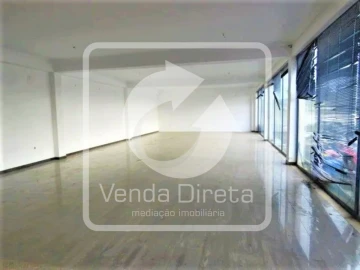 Armazém para Venda em Quinta do Anjo