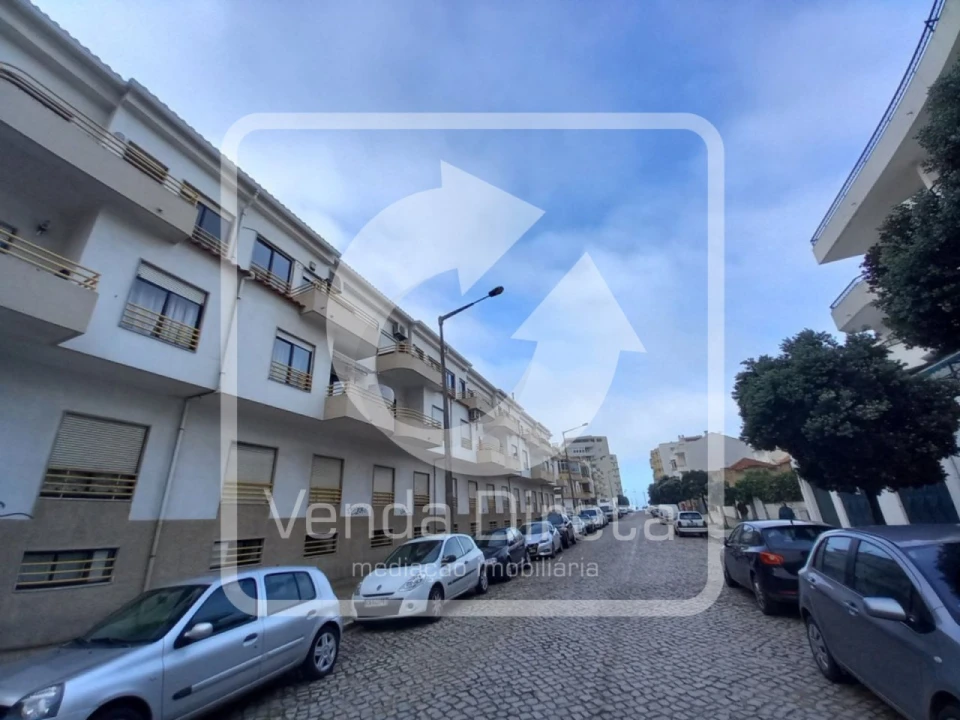Apartamento T3 para Venda em Costa da Caparica Foto 7