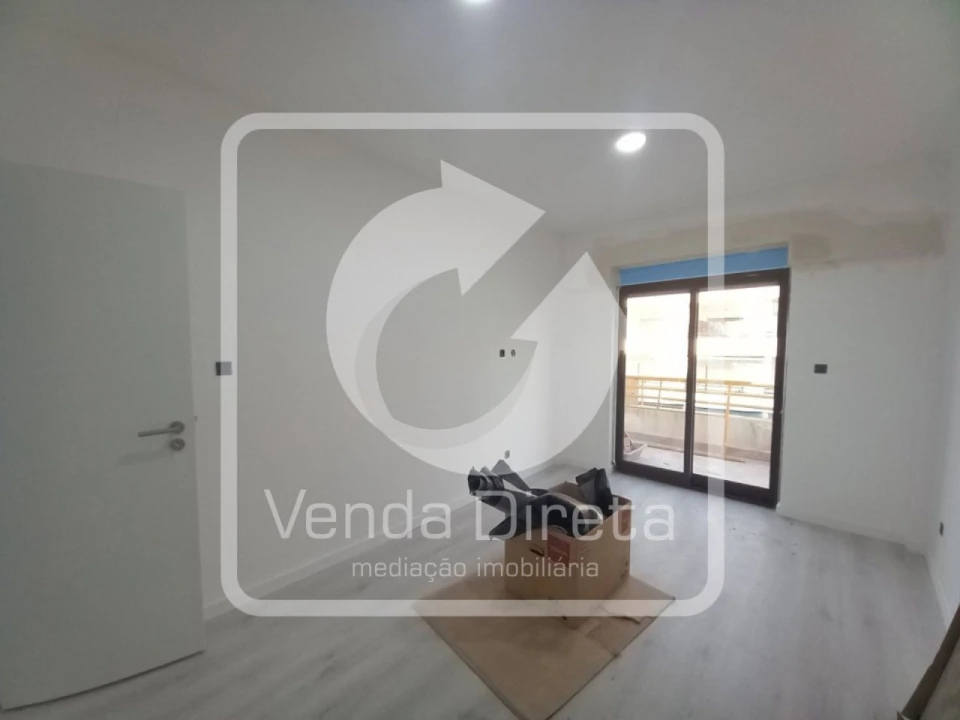 Apartamento T3 para Venda em Costa da Caparica Foto 20