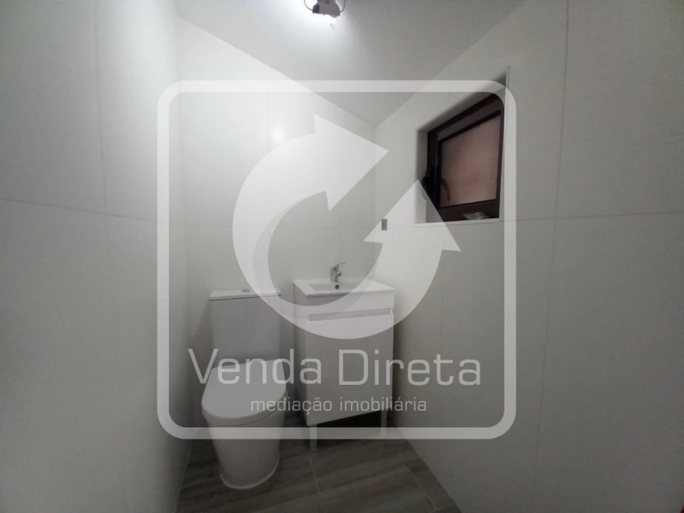 Apartamento T3 para Venda em Costa da Caparica Foto 44