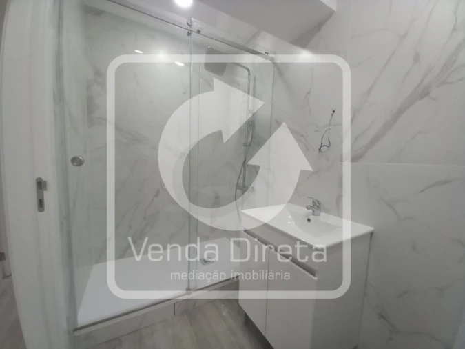 Apartamento T3 para Venda em Costa da Caparica Foto 22