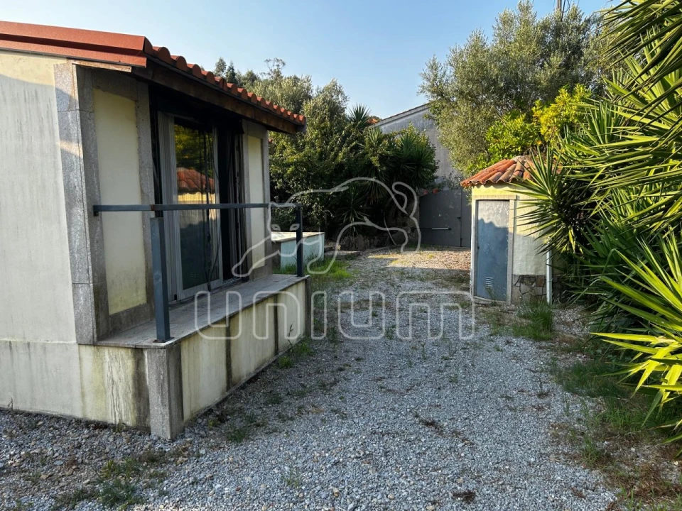 Moradia T2 para Venda em São Pedro de Arcos Foto 17
