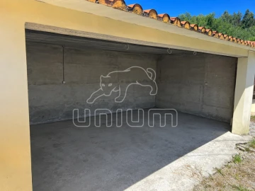 Moradia T2 para Venda em São Pedro de Arcos