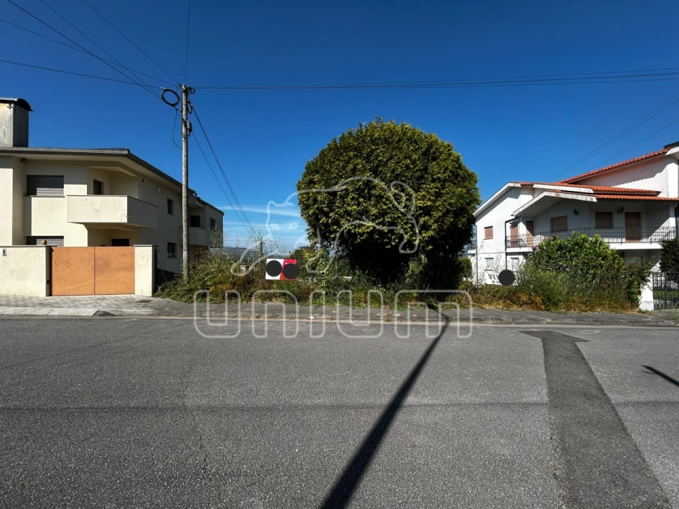Terreno para Venda em Darque Foto 1