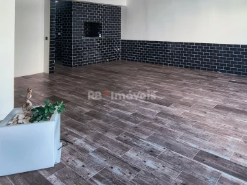 Loja para Venda em Torres Novas (Santa Maria, Salvador e Santiago)