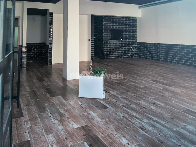 Loja para Venda em Torres Novas (Santa Maria, Salvador e Santiago) Foto 2